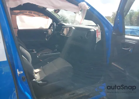 2021 Toyota Tacoma Trd Off-Road from USA, damaged, VIN 3TMCZ5AN2MM399779